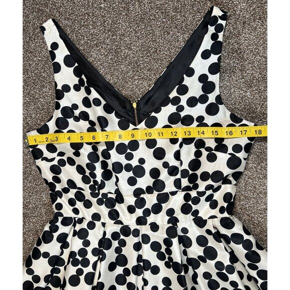Taylor Women’s Dress Polka Dots size 6 Black/ White V Neck Pockets Sleeveless - Picture 7 of 12